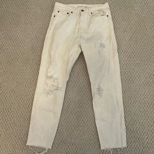 Women’s Levi’s Wedgie Icon - Light Relief Color (White), Size 27